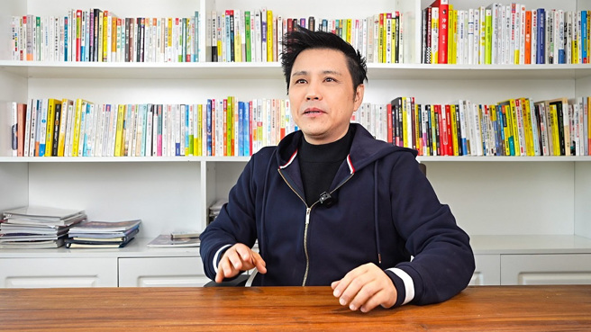 洪诚阳2015年前往上海创办教育机构，虽疫情难关，但也让自身目标更清晰。（图/旺北林洛安摄）