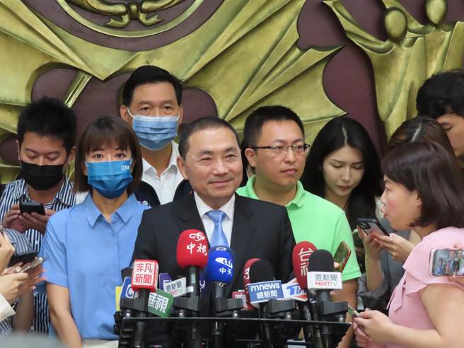 侯友宜表示，军人和警察角色不一样。（叶德正摄）