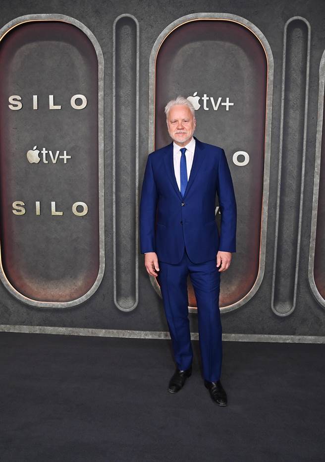 《末日地堡》奥斯卡最佳男配角得主提姆罗宾斯出席伦敦首映会（APPLE TV＋提供）