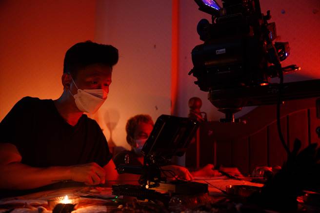 《邪厄》导演擅长营造恐惧氛围（CATCHPLAY提供）