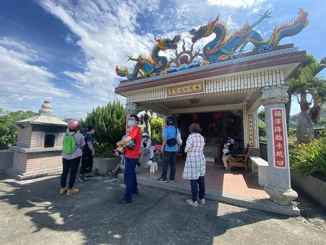 竹北市隘口里的名铨一景社区串连邻近大厦，一同举办活动。（新竹县府提供／邱立雅竹县传真）