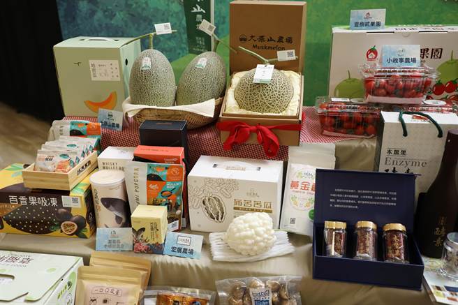 嘉义优鲜产品进军香港连锁超市。（嘉义县政府提供／廖素慧嘉县传真）