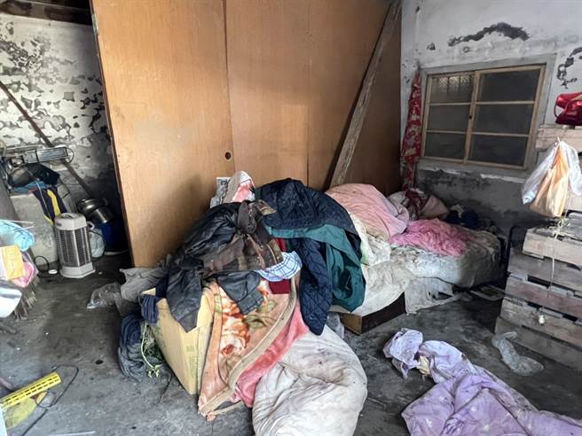 北港蔡家的居住环境恶劣。（周丽兰摄）