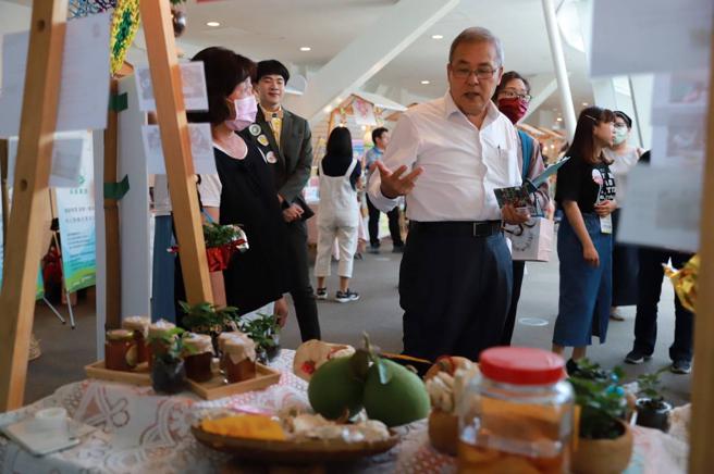 食农教育以农为本，从产地到餐桌，是搭建城乡互惠共好的桥梁。(高雄市农业局提供)