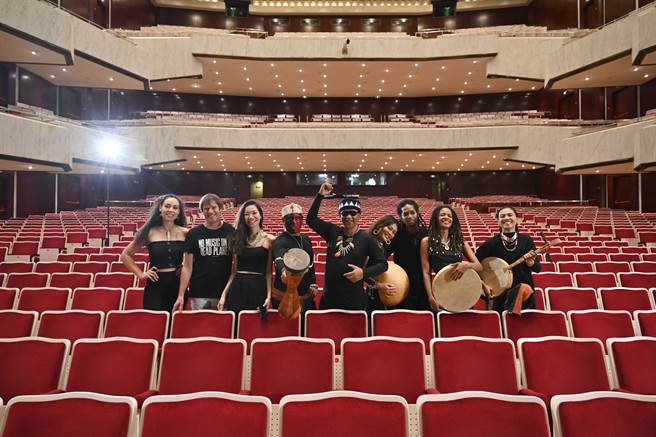 小岛大歌日前在国家音乐厅盛大演出。（小岛大歌工作室提供）