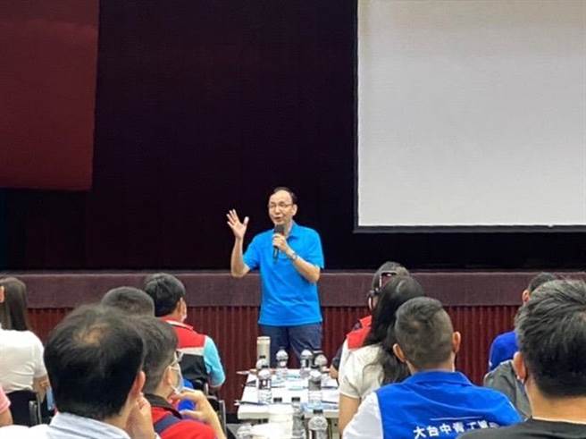 赖清德喊出「和平保台」，朱立伦今天表示，民进党整天抗中怎么和平。（张亦惠摄）