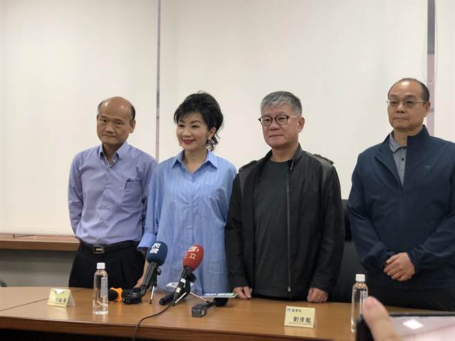 泰山购买街口支付，龙邦开记者会反击(图／吴静君摄)
