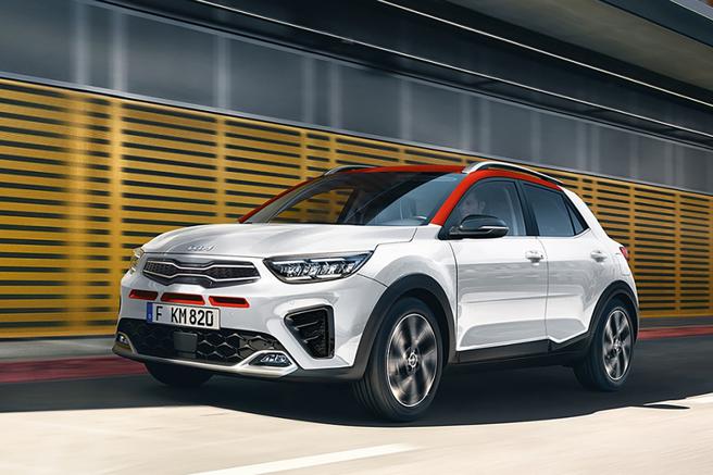 Kia Stonic享首年3999元低月付或低头款2.2万元，五年不限里程全车原厂保固。（台湾森那美起亚提供）