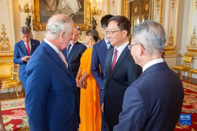 大陆国家副主席韩正5日至6日应邀在伦敦出席英国国王查尔斯三世加冕仪式。（翻摄自新华网）