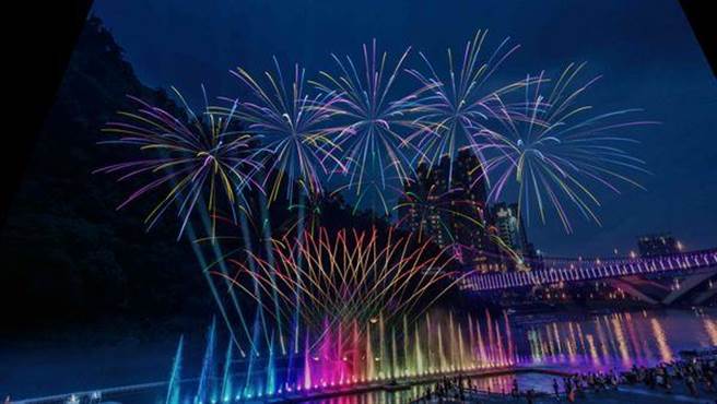 7日晚间7时15分「180秒烟火」将登场。（新北市观旅局提供）