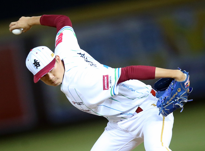 乐天桃猿黄子鹏。（范扬光摄）