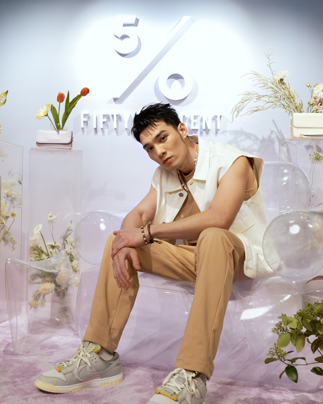 黄伟晋担任一日店长，领衔4位风格人物，共同演绎今年春夏全新款式。(图/FIFTY PERCENT提供)