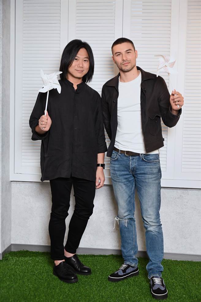 凤小岳邀玛莎拍摄连载影片，于5月8日至11日更新上线。（环球音乐提供）