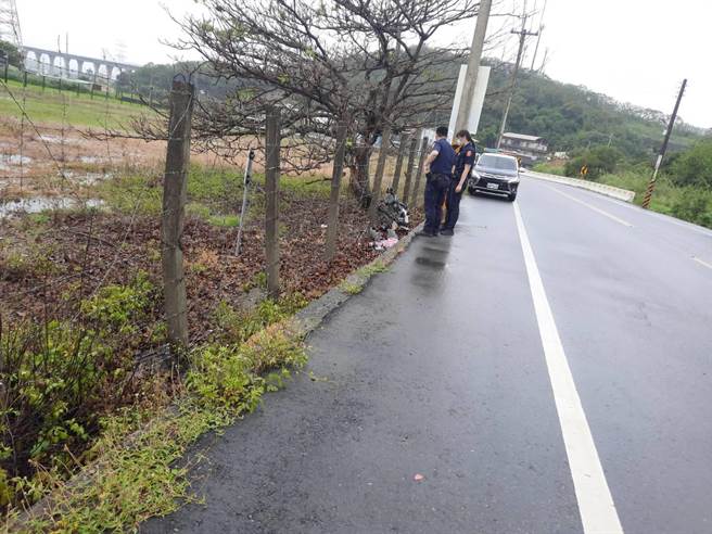 警消人员到场时，吴男已经没有生命迹象。（民眾提供／李京升苗栗传真）