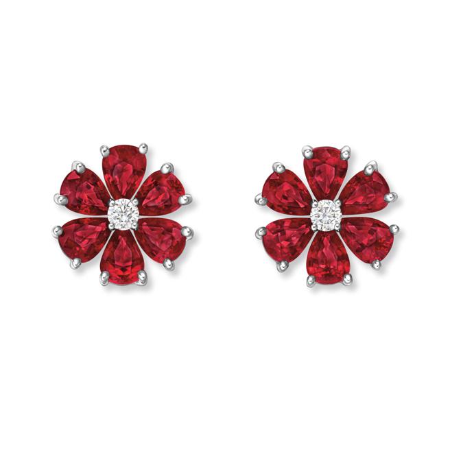 海瑞温斯顿「勿忘我」Forget-Me-Not系列红宝石耳环。(Harry Winston提供）