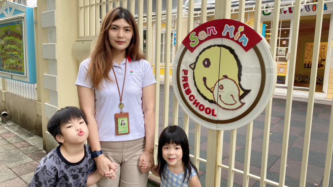 信义房屋民生店主任黄芷涵为单亲二宝妈，工作能力成为他面对人生转折最大的底气。（图/信义房屋 提供）