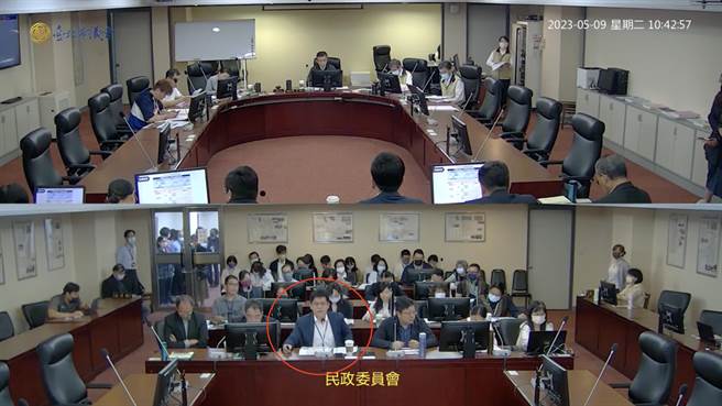 台北市议会9日举行民政委员会，台北市法务局长连堂凯（红圈者）说明外送平台处置情形。（摘自议会云端直播）