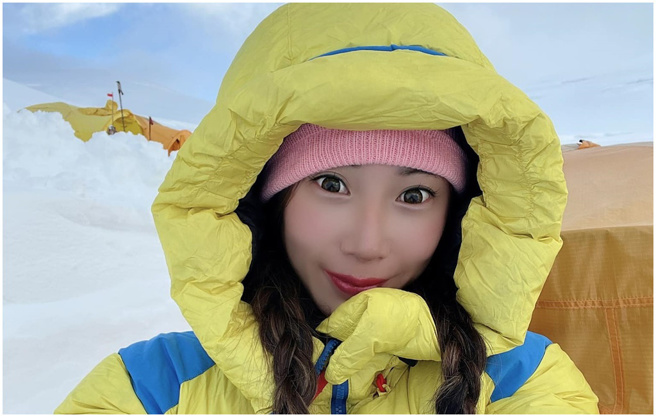 因创世界纪录真实性遭质疑「P图」，曾格尔怒告山友，其父亲竟在北检现场怒骂被告「霸凌我女儿」。(图/翻摄自曾格尔脸书)