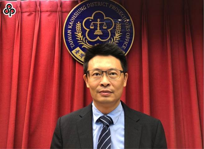 雄检襄阅徐弘儒(本报资料照片)