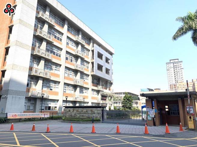 华夏科大校景图。(本报资料照)