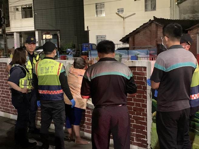 所幸当时有热心民眾发现报警，警方闻讯火速到场，经劝说成功阻止杨女跳圳，即时阻止憾事发生。(警方提供／吴建辉彰化传真)