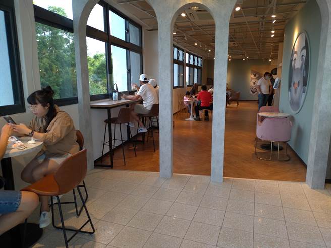 有「全台最美水资中心」美誉的桃园龟山文青水园水资源回收中心将扩建，黑水咖啡厅及上部公园仍开放民眾使用。(市府提供／蔡依珍桃园传真)