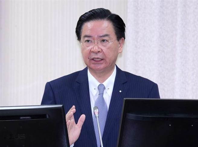 吴钊燮今被记者追问「炸毁台积电」相关话题时，竟大发雷霆。（中时资料照，黄世麒摄）