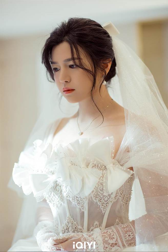 陈妍希剧中遇妈宝渣夫她婚礼结束秒提离婚。（爱奇艺国际站提供）