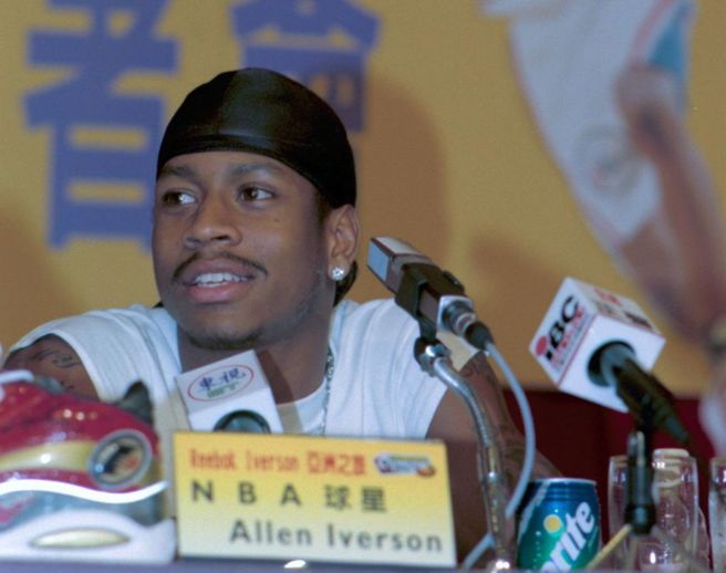 1998年初次訪台的艾佛森。（報系資料照／鄭任南攝）