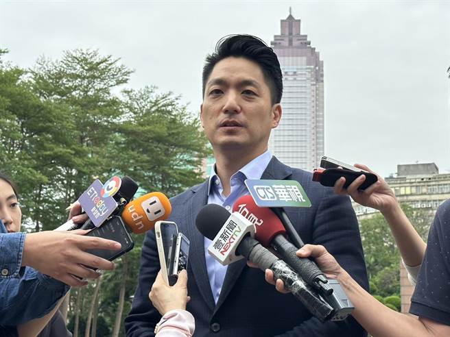 台北市长蒋万安10日出席行政院会。（黄婉婷摄）