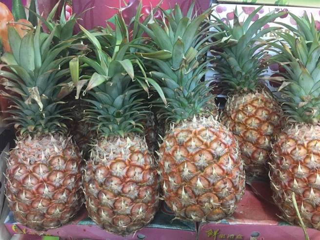 今年截至5月11日输日凤梨量为1万2578公吨，较去年同期减少16％。（本报资料照）