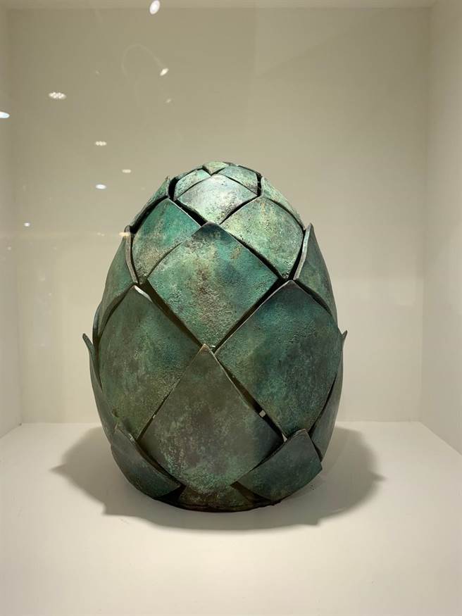 义大利当代最着名的铸铁艺术家罗伯特‧乔丹尼(Roberto Giordani)个展在丰原太平洋百货展出。（丰原太平洋百货提供）