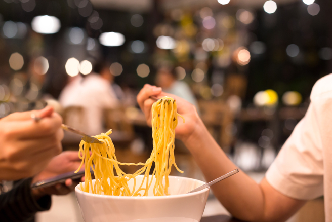 一名台商長期只吃澱粉，不吃蔬菜及蛋白質，導致糖尿病。（示意圖／Shutterstock）