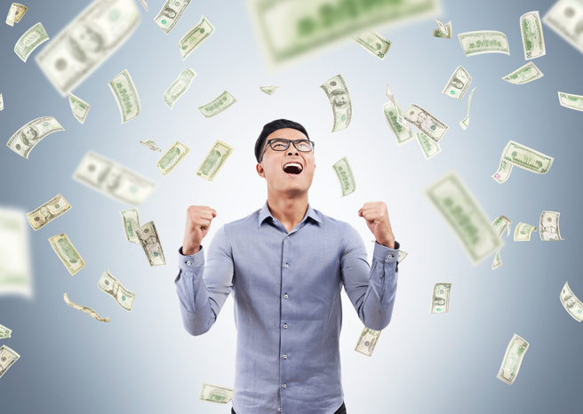 大乐透明（12）日头奖上看4亿元，小孟老师分享双子座、金牛座、牡羊座、天蝎座财运超旺，可好好把握。（示意图／Shutterstock）