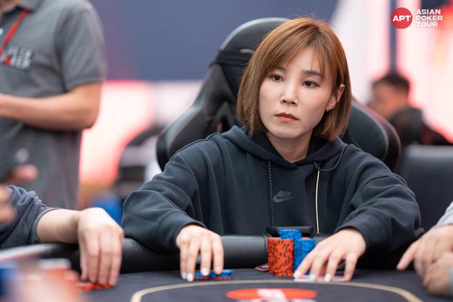 李佳薇在「Asian Poker Tour亚洲扑克巡迴赛」的mini-main event项目中获第6名。（翻摄脸书）