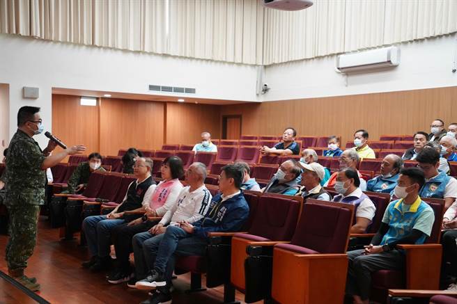 陆军航特部针对桃园地区噪音补助，自明年起改为现金补偿。（吕玉玲办公室提供／吕筱蝉桃园传真）