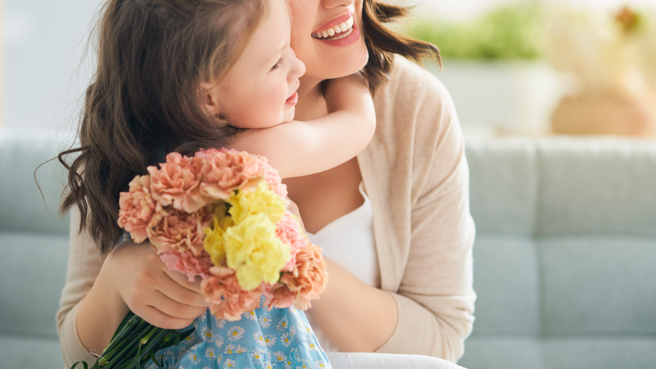 日本平价服饰品牌UNIQLO近日在报纸刊登广告，引发网友共鸣。（图／示意图，达志影像）