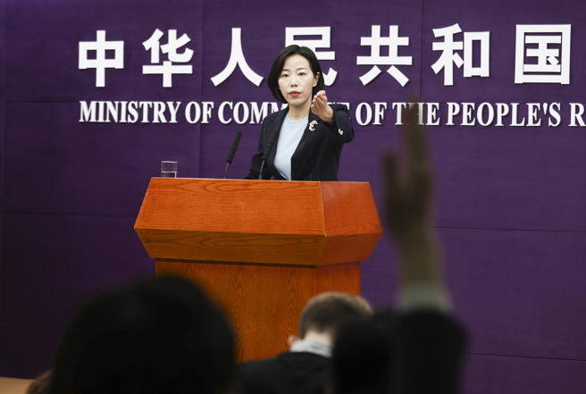 欧盟以向俄出售设备为由拟制裁7家中企，大陆商务部：勿开恶劣先河。（中新社）