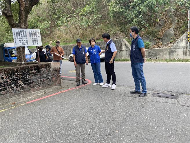 台東縣政府今年編列1500萬元經費，將舖設改善市區部分道路及開闢4處停車場。（蔡旻妤攝）