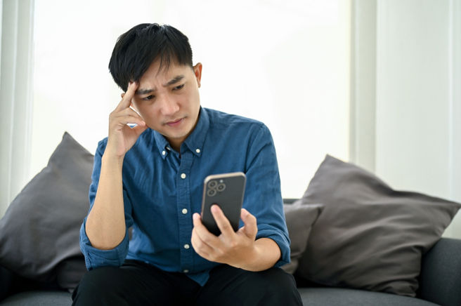 星座好朋友分享，12星座出现以下行为代表不想和对方聊天。（示意图／Shutterstock）