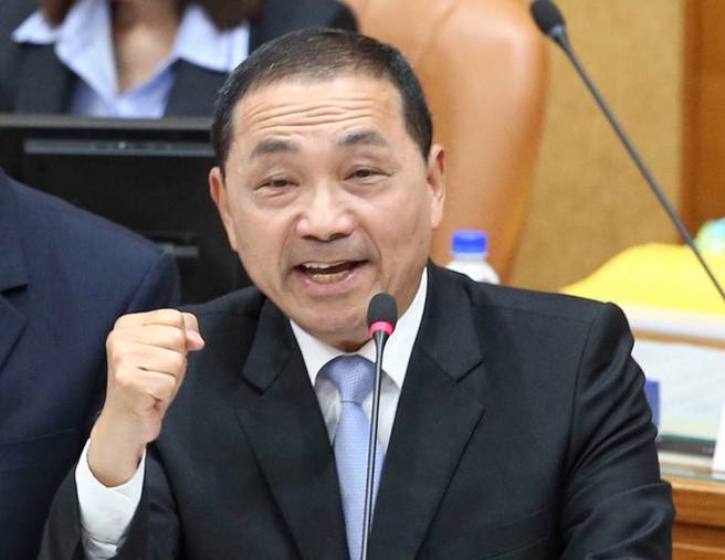 新北市长侯友宜近日出席市议会市政总质询备询，相对採取防守姿态。（中时资料照／王英豪摄）