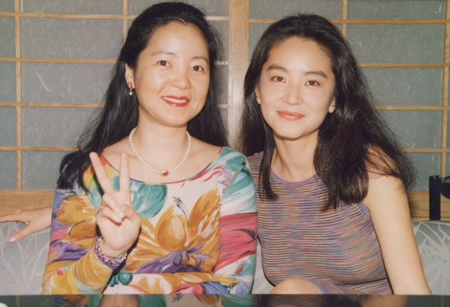 邓丽君曾和林青霞留下珍贵合影。（图／中时资料照片）