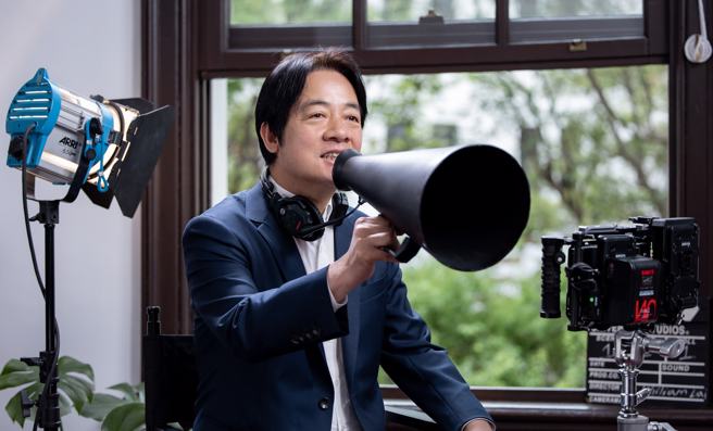 吴子嘉表示，赖清德近来被民进党自己人扯后腿。（图取自赖清德脸书）
