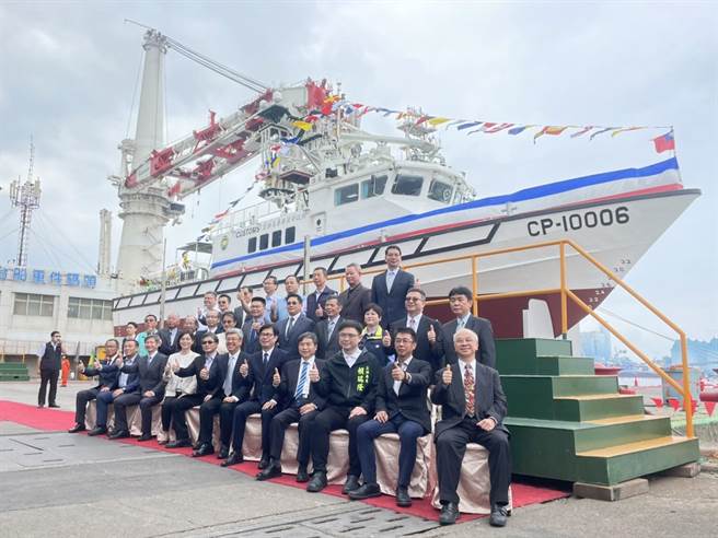 100吨级巡缉艇「海雄艇(CP-10006)」今日交船。（洪靖宜摄）