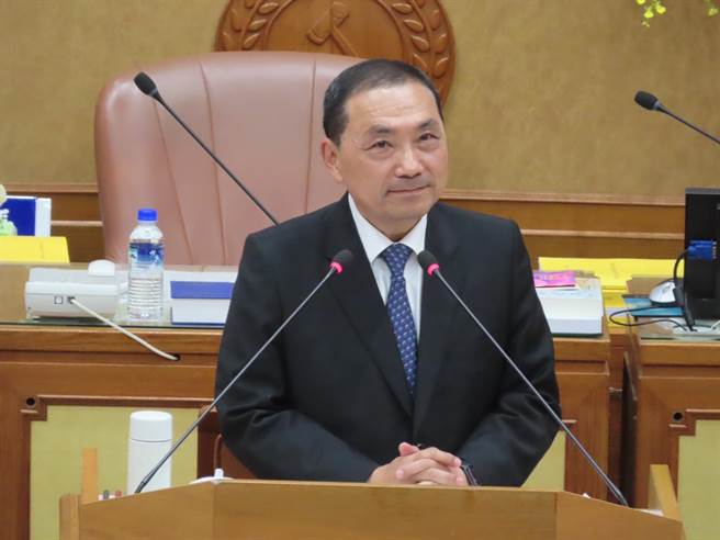 綠指出訪新加坡是為避風頭，侯友宜：無影無跡的事情不要連來連去。（葉德正攝）