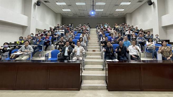 台中市府数位治理局举办「资通安全专业教育训练」，培训近百位公部门资安人员。（台中市数位局治理提供／陈淑芬台中传真）