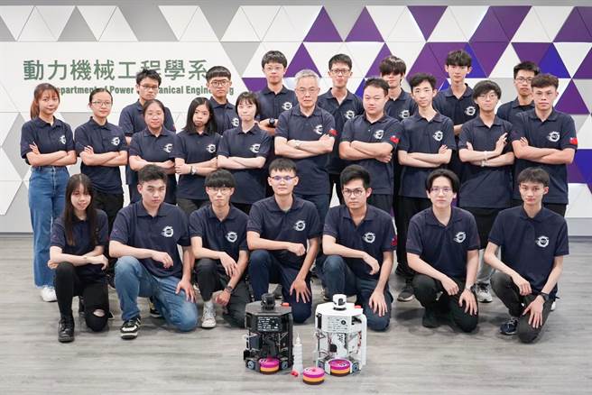 清华机器人团队DIT Robotics下周将征战法国，参加欧洲自动化机器人大赛。（清大提供／王惠慧新竹传真）