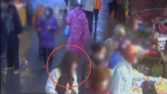 犯嫌于112年4月2日至中正市场行窃画面。（图／警方提供）