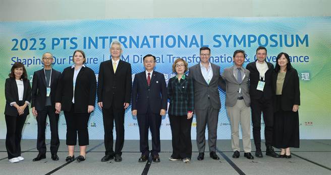 公视国际研讨会（左起）泰国公视全球伙伴关係和策略长Ruthai Thamsatha