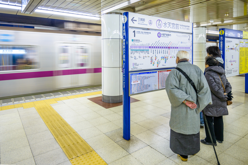 日本人以长寿闻名，城乡均可见老人家出门活动。（图／Shutterstock）(photo:ChinaTimes)